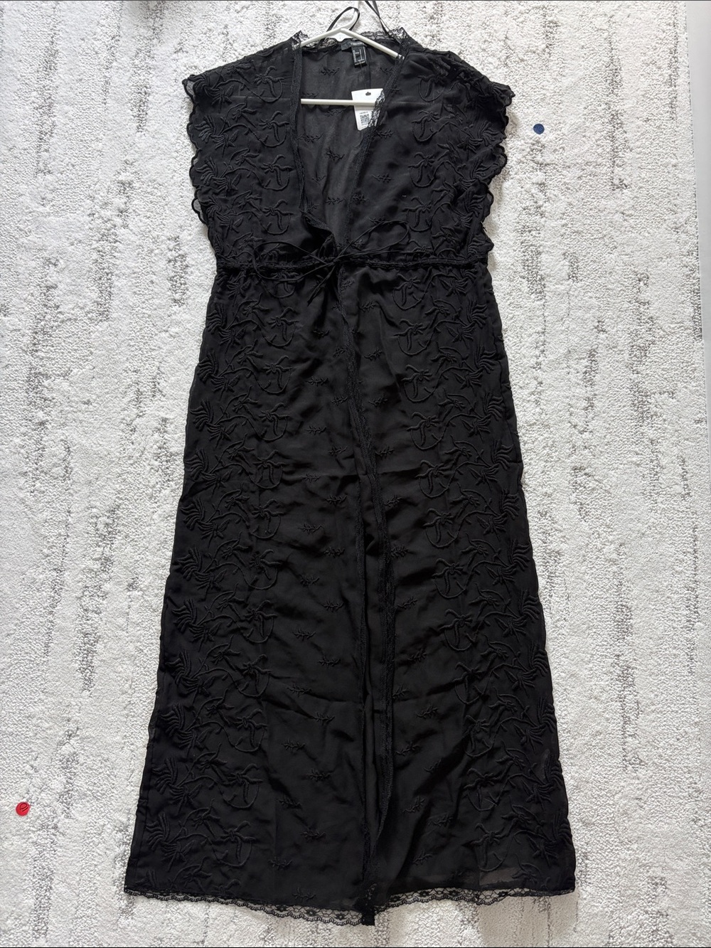 Women’s Black Textured open front cover up